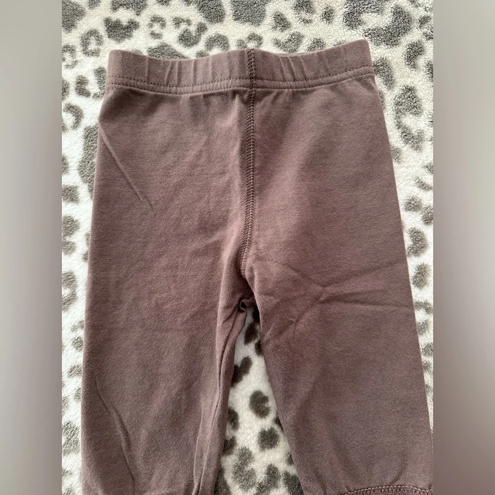 Carter’s Lace Trim Capri Leggings in Brown Size 18 Months